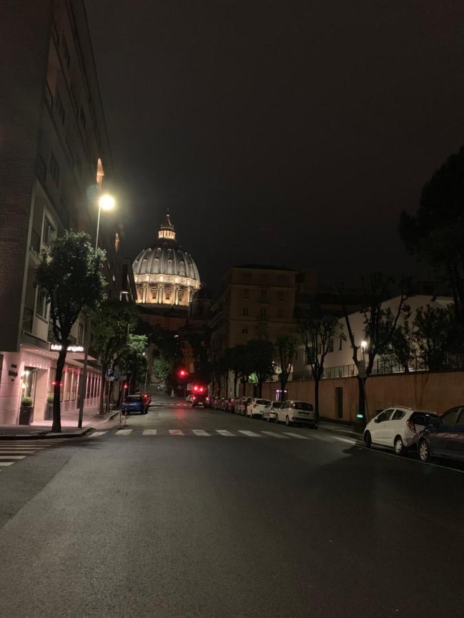 Residenza Lualdi Appartement Rome Buitenkant foto
