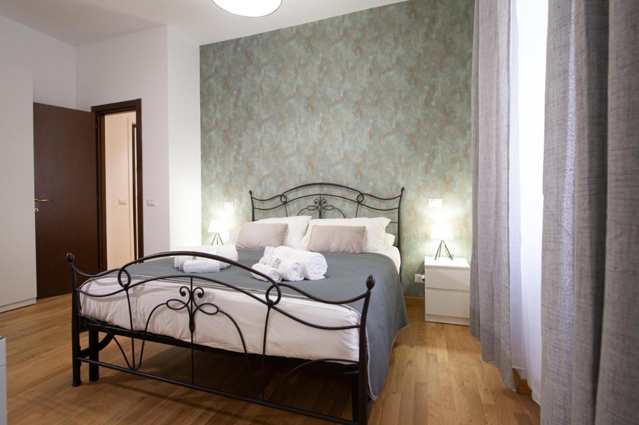 Residenza Lualdi Appartement Rome Buitenkant foto