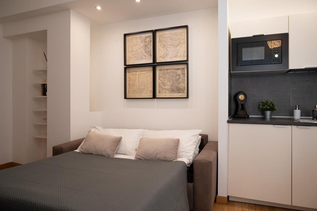 Residenza Lualdi Appartement Rome Buitenkant foto